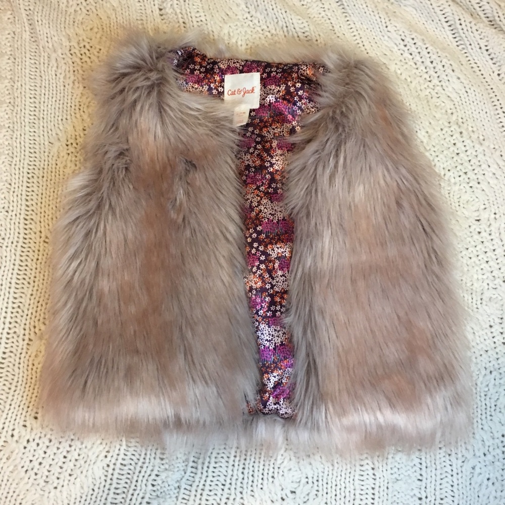 Kids fuax fur jacket